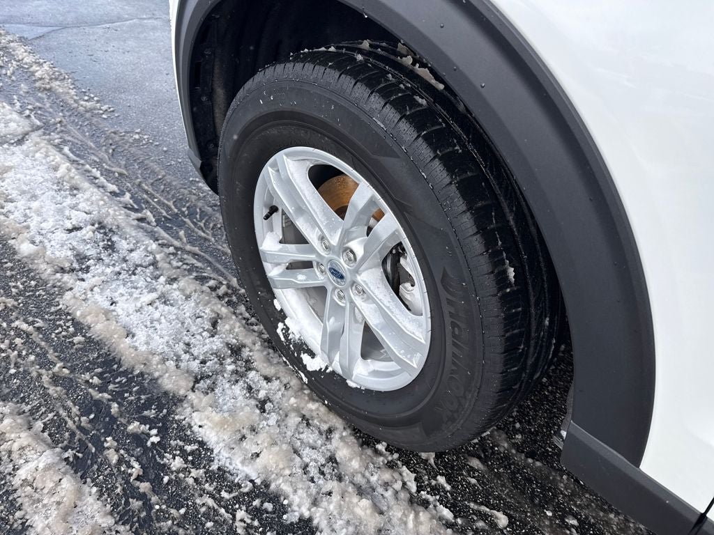 2023 Ford Explorer XLT Certified 4WD Near Milwaukee WI