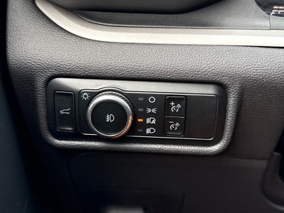 2023 Ford Explorer XLT Certified 4WD Near Milwaukee WI