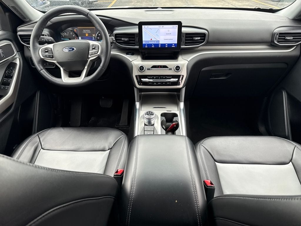 2023 Ford Explorer XLT Certified 4WD Near Milwaukee WI