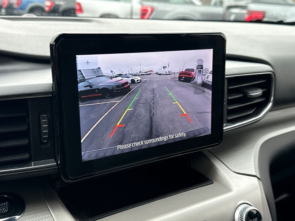 2023 Ford Explorer XLT Certified 4WD Near Milwaukee WI