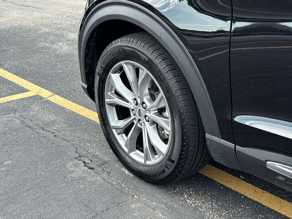 2023 Ford Explorer XLT FORD GOLD CERTIFIED