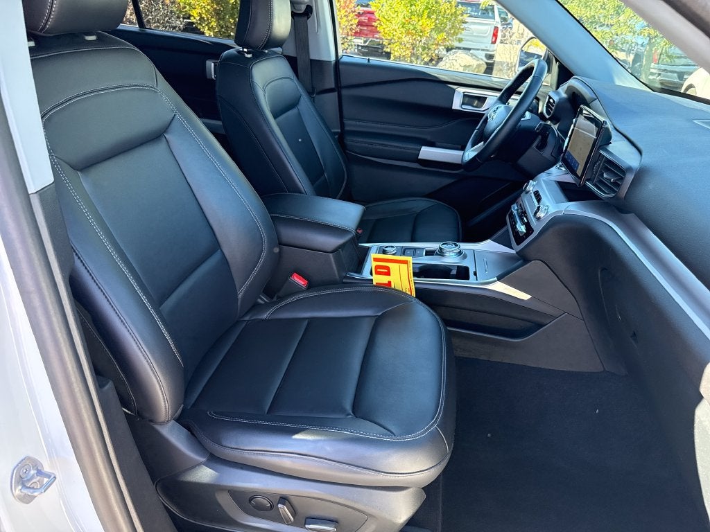 2024 Ford Explorer XLT FORD GOLD CERTIFIED