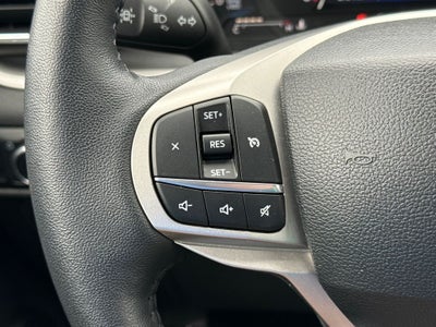 2024 Ford Explorer XLT Certified 4WD Near Milwaukee WI
