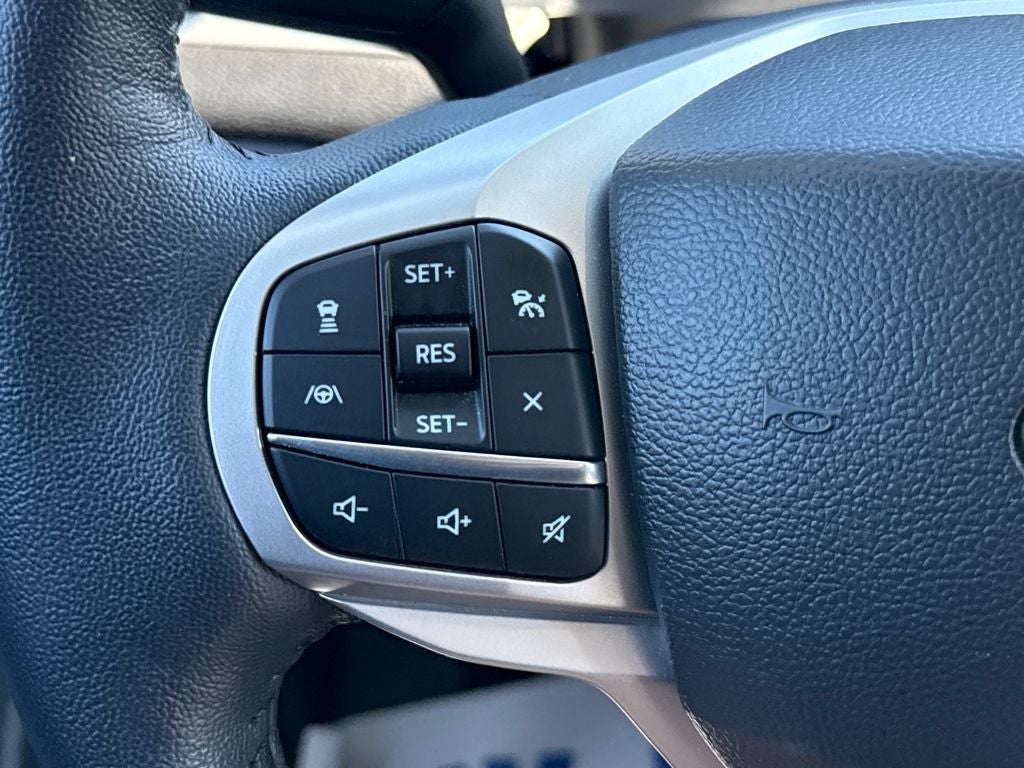 2023 Ford Explorer XLT Certified 4WD Near Milwaukee WI