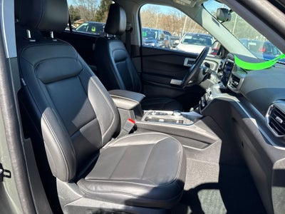 2023 Ford Explorer XLT Certified 4WD Near Milwaukee WI