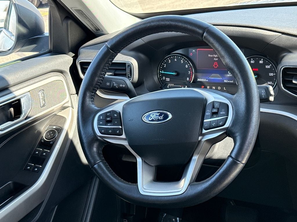 2022 Ford Explorer XLT Certified 4WD Near Milwaukee WI