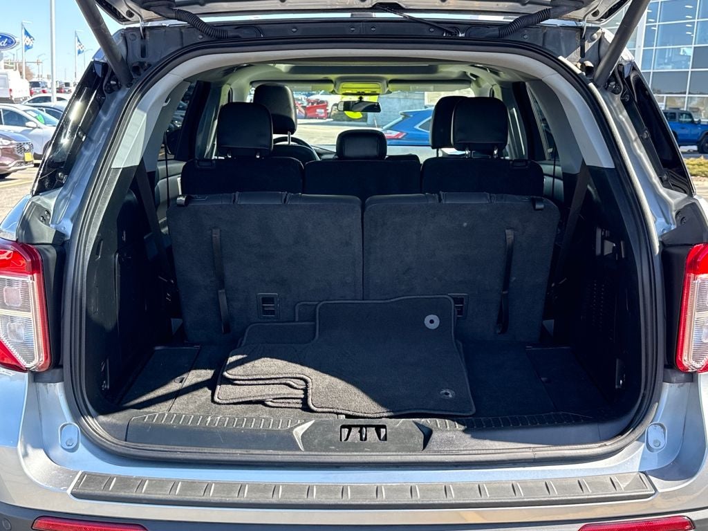 2022 Ford Explorer XLT Certified 4WD Near Milwaukee WI