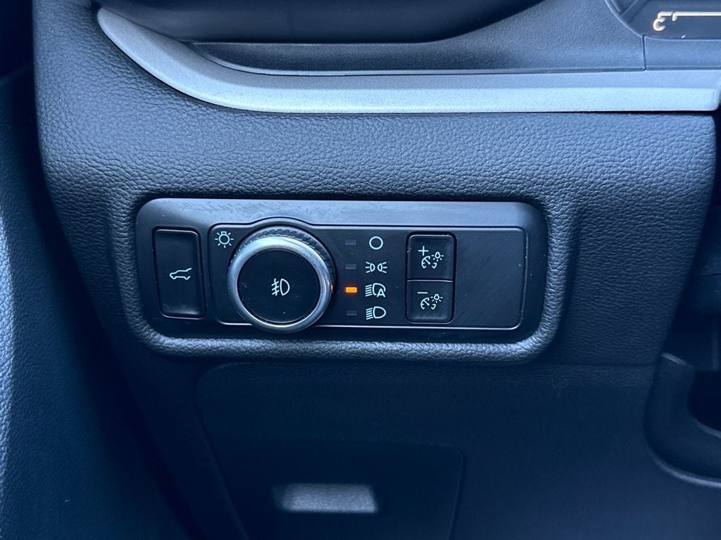 2023 Ford Explorer XLT Certified 4WD Near Milwaukee wI