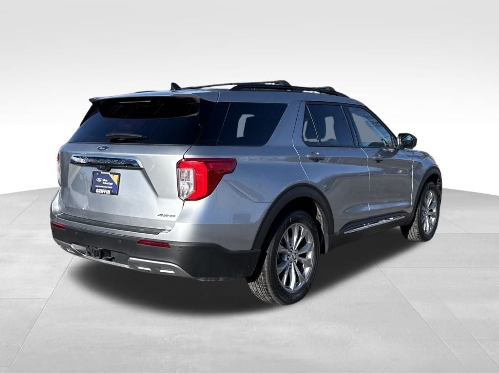 2023 Ford Explorer XLT Certified 4WD Near Milwaukee wI