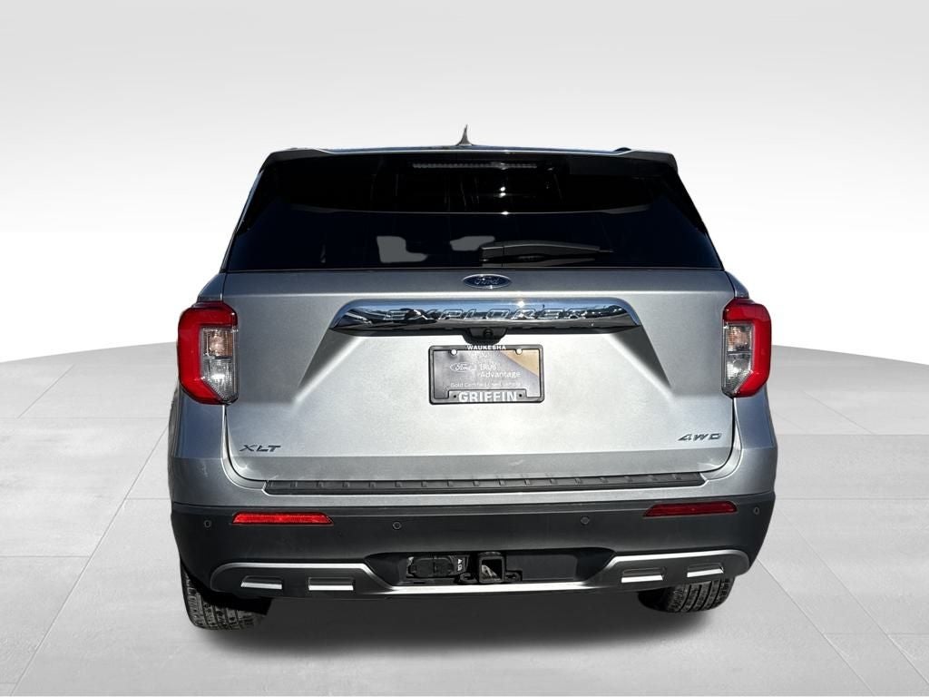 2023 Ford Explorer XLT Certified 4WD Near Milwaukee wI