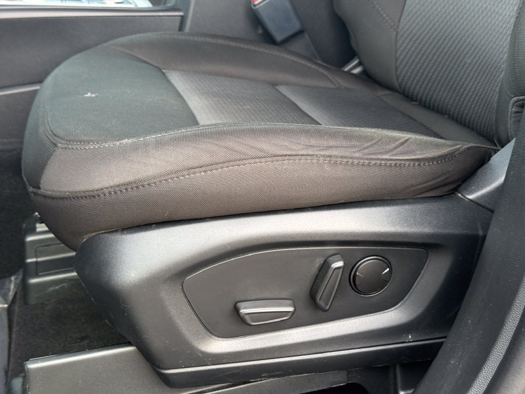 2024 Ford Explorer XLT FORD GOLD CERTIFED