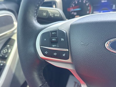 2024 Ford Explorer XLT Certified 4WD Near Milwaukee WI