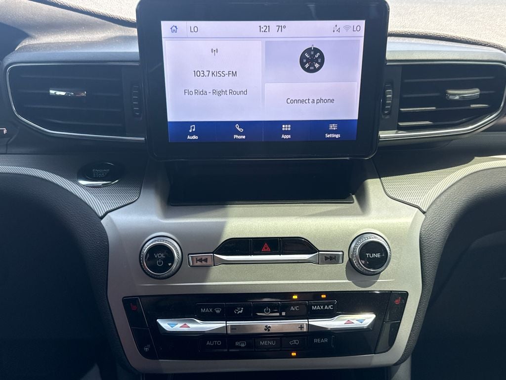 2024 Ford Explorer XLT Certified 4WD Near Milwaukee WI
