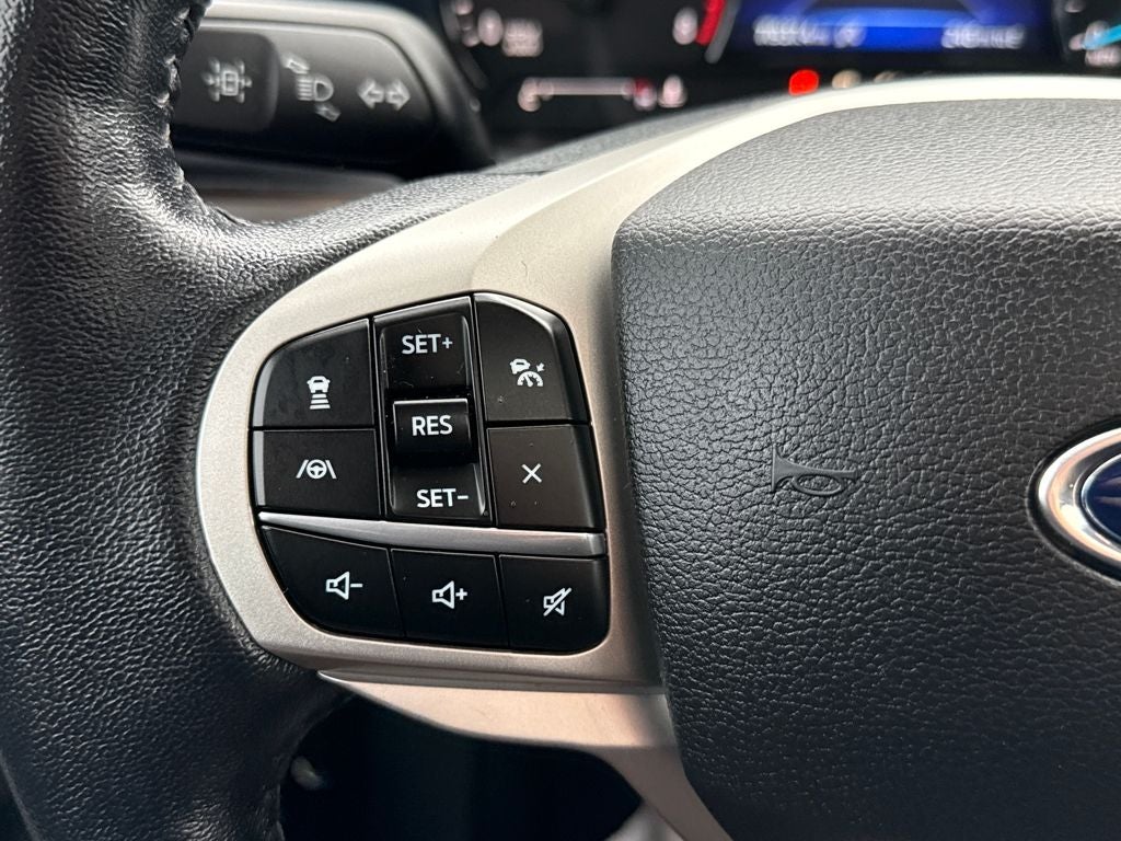 2021 Ford Explorer Limited Blue Certified 4WD Near Milwaukee WI