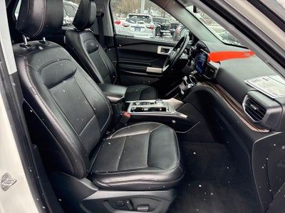 2021 Ford Explorer Limited Blue Certified 4WD Near Milwaukee WI