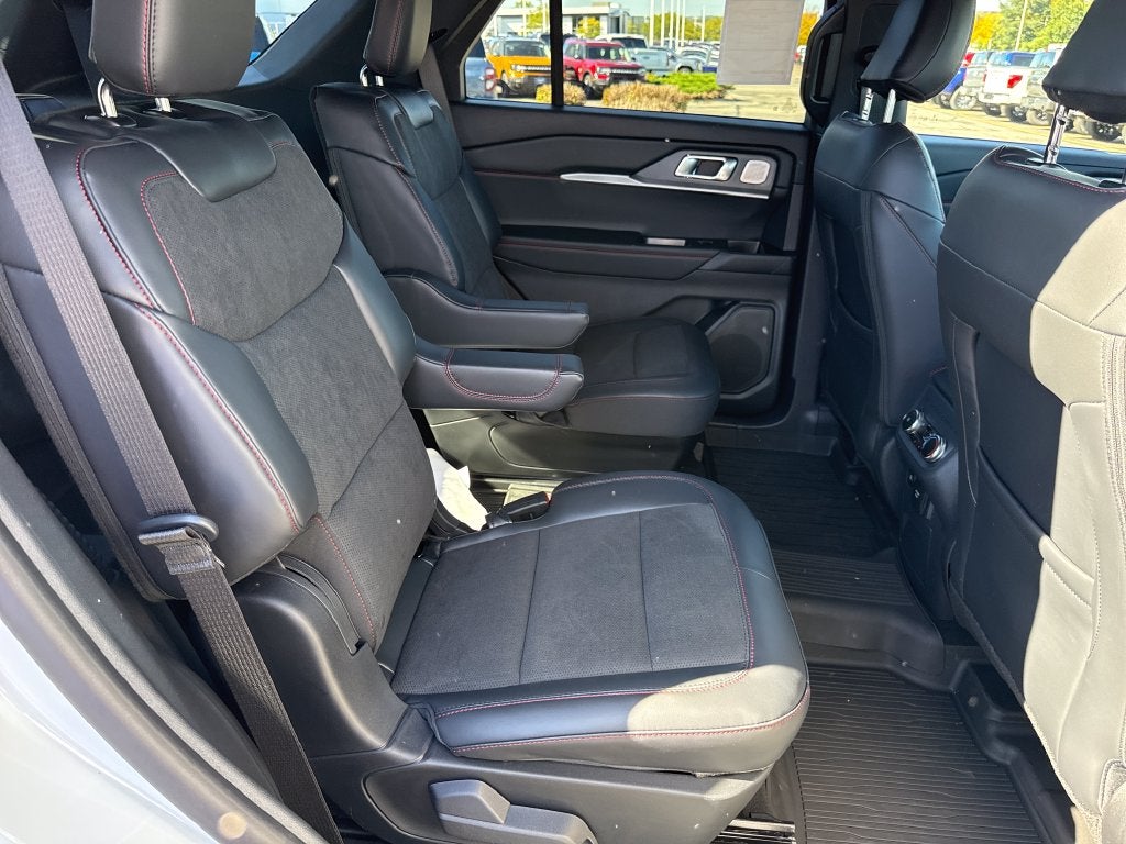 2027 Ford Explorer ST