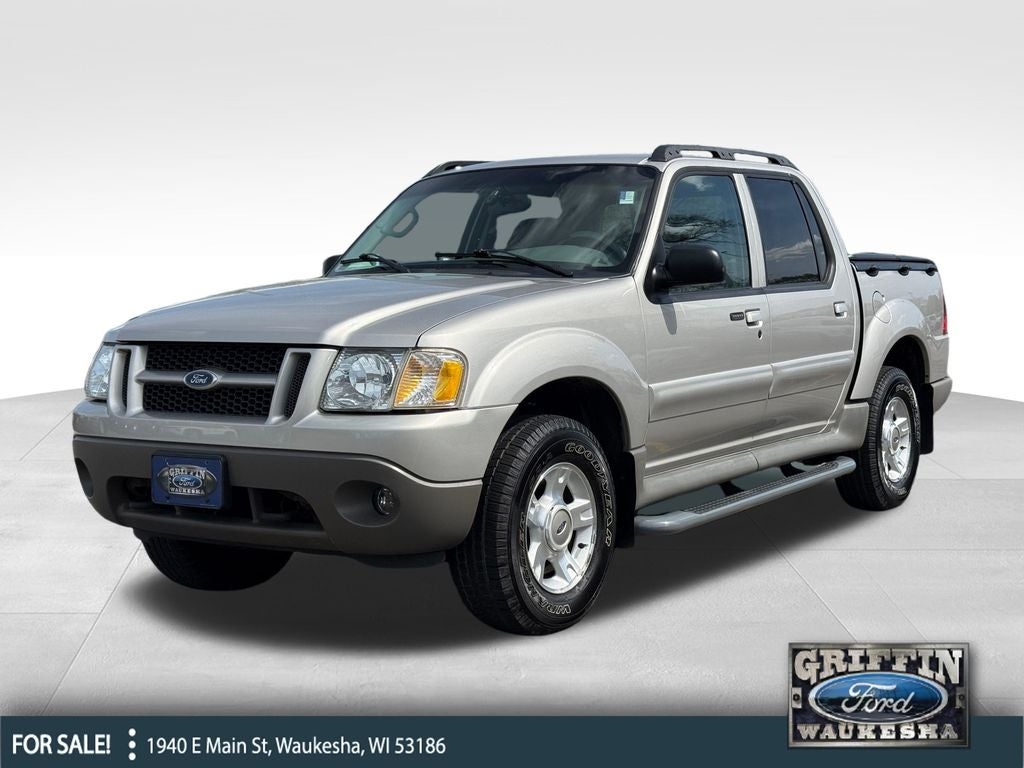 2003 Ford Explorer Sport Trac XLS 4WD Near Milwaukee WI