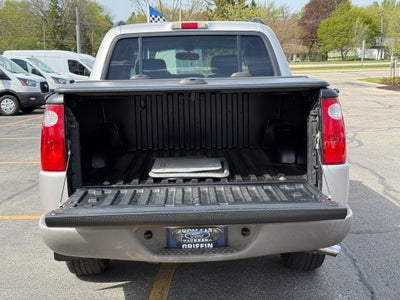 2003 Ford Explorer Sport Trac XLS 4WD Near Milwaukee WI