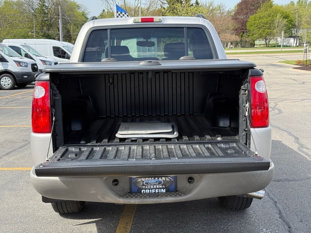 2003 Ford Explorer Sport Trac XLS 4WD Near Milwaukee WI