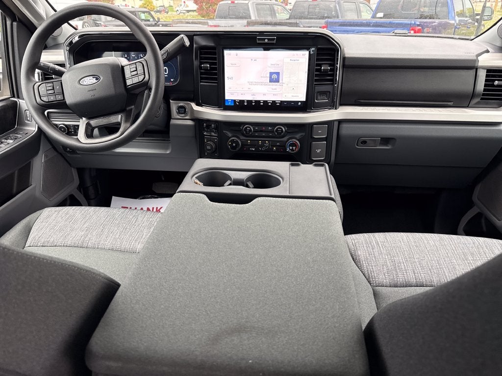 2027 Ford F-250SD XLT