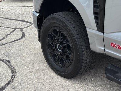 2027 Ford F-250SD XLT