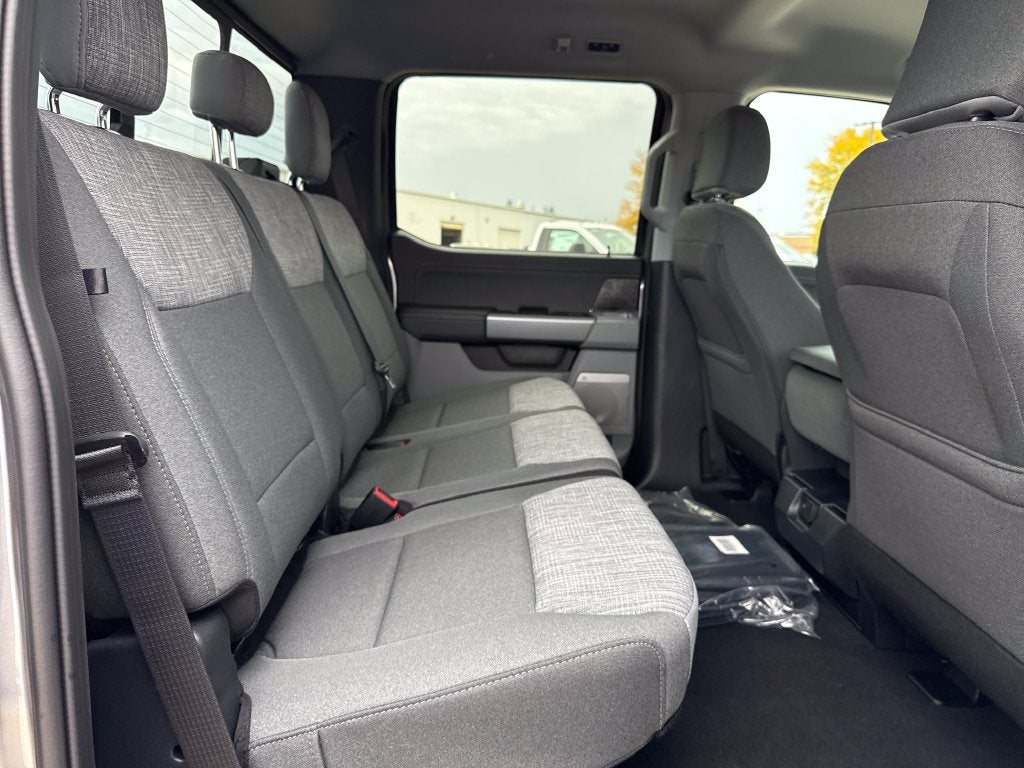 2027 Ford F-250SD XLT