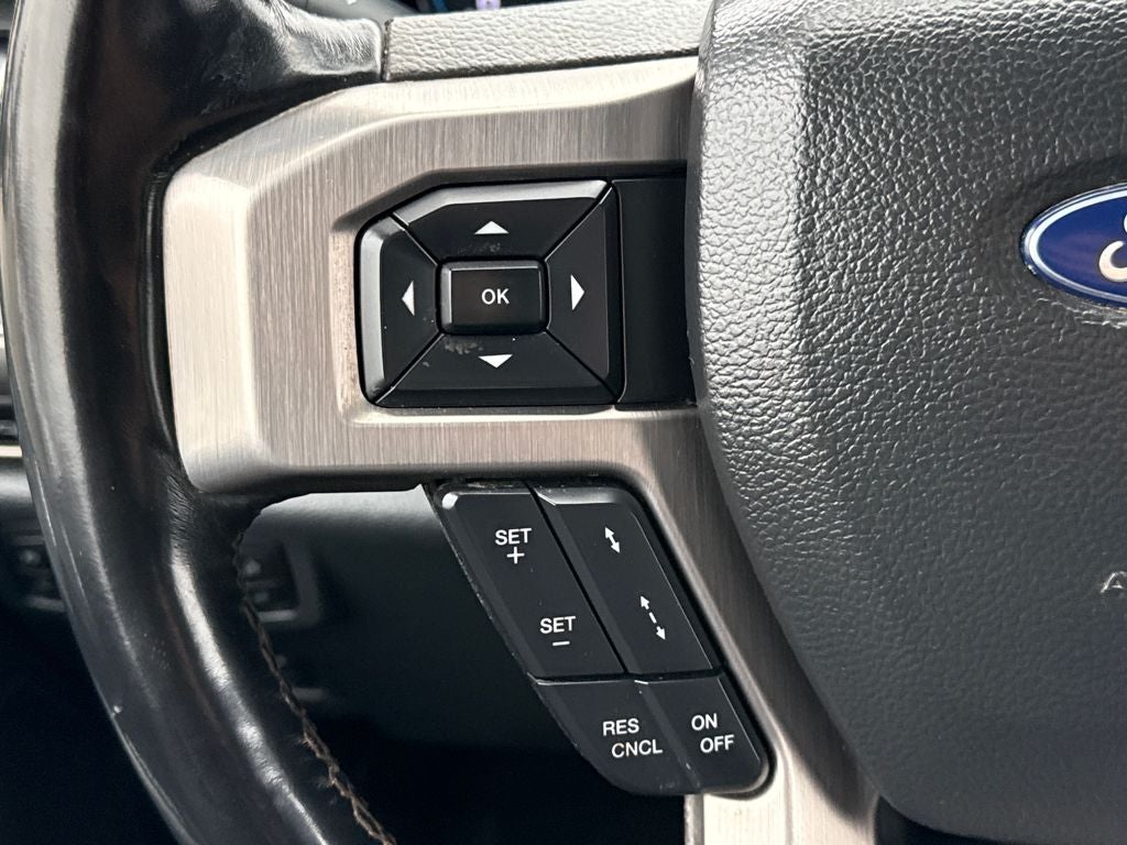 2022 Ford F-250SD Platinum Blue Certified 4WD Near Milwaukee WI