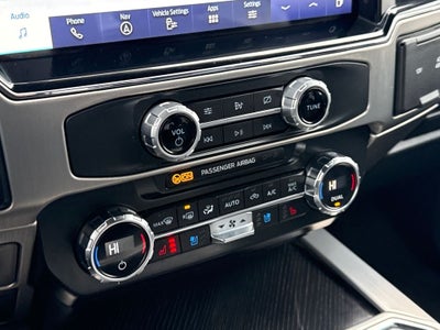 2022 Ford F-250SD Platinum Blue Certified 4WD Near Milwaukee WI