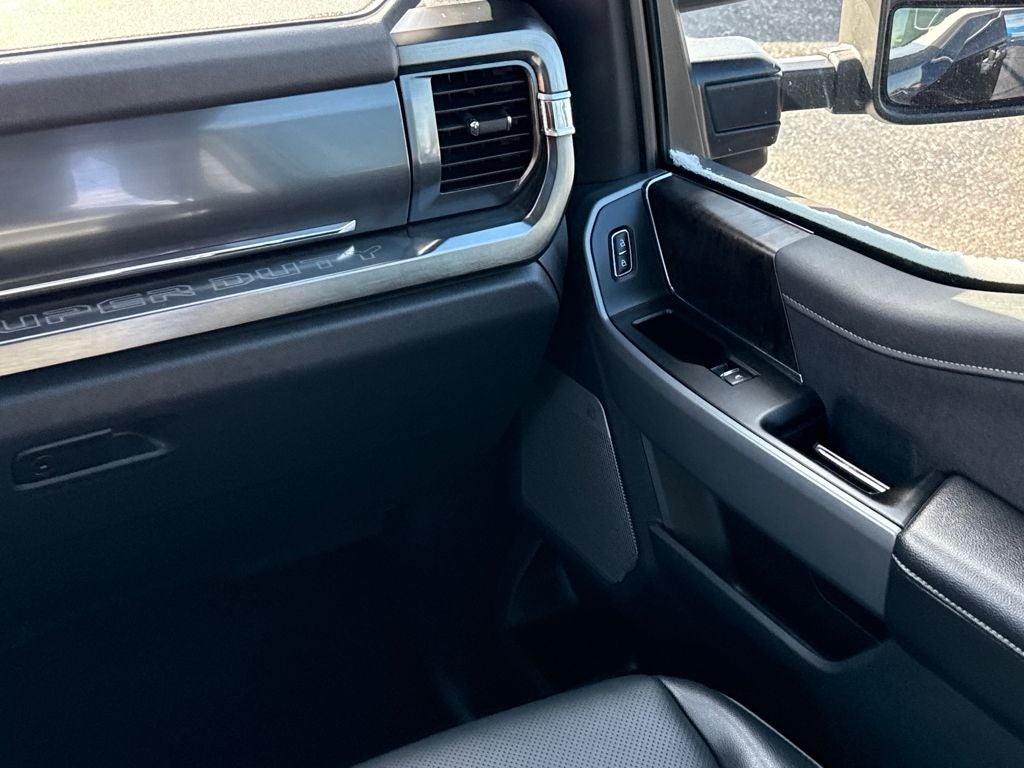 2024 Ford F-350SD Lariat Certified 4WD Near Milwaukee WI