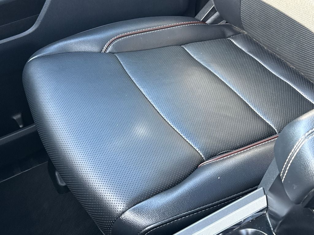 2024 Ford F-350SD Lariat Certified 4WD Near Milwaukee WI