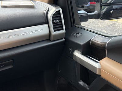 2022 Ford F-350SD Lariat Certified 4WD Near Milwaukee WI