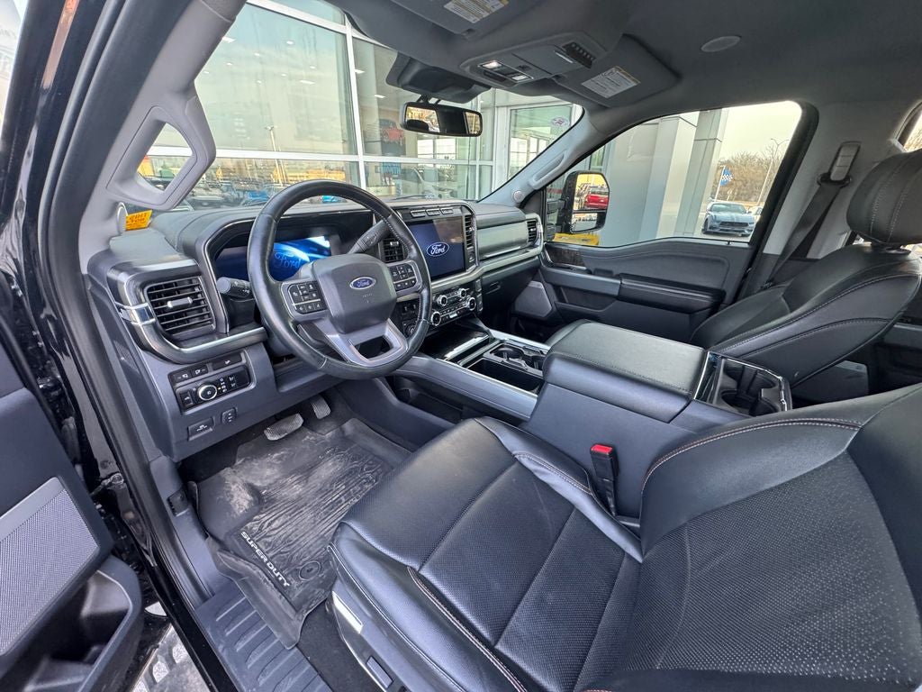 2024 Ford F-350SD Lariat Blue Certified 4WD Near Milwaukee WI