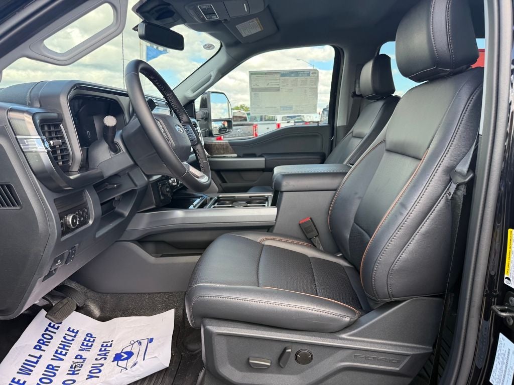 2026 Ford F-350SD Lariat