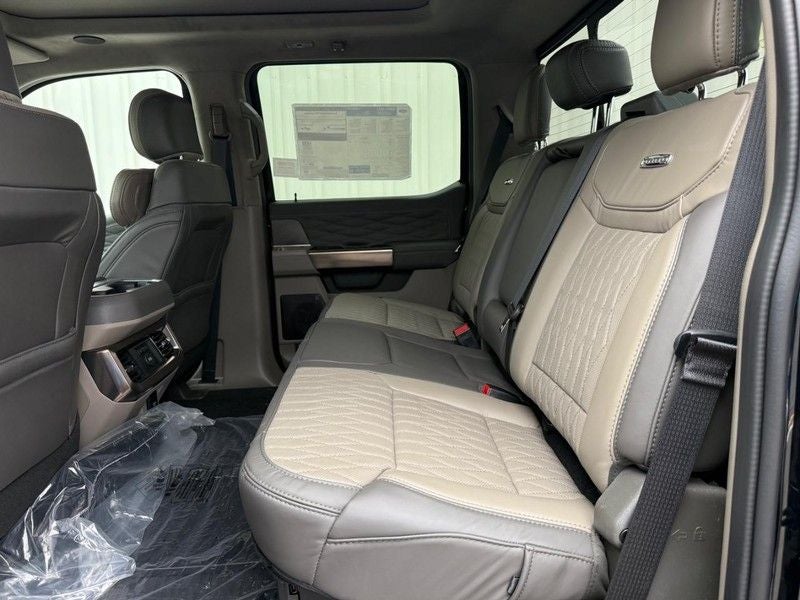 2026 Ford F-350SD Platinum DRW