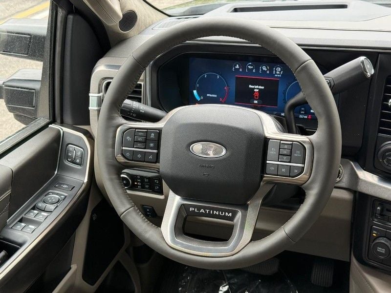 2026 Ford F-350SD Platinum DRW