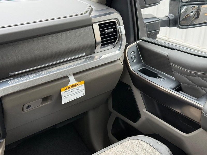 2026 Ford F-350SD Platinum DRW