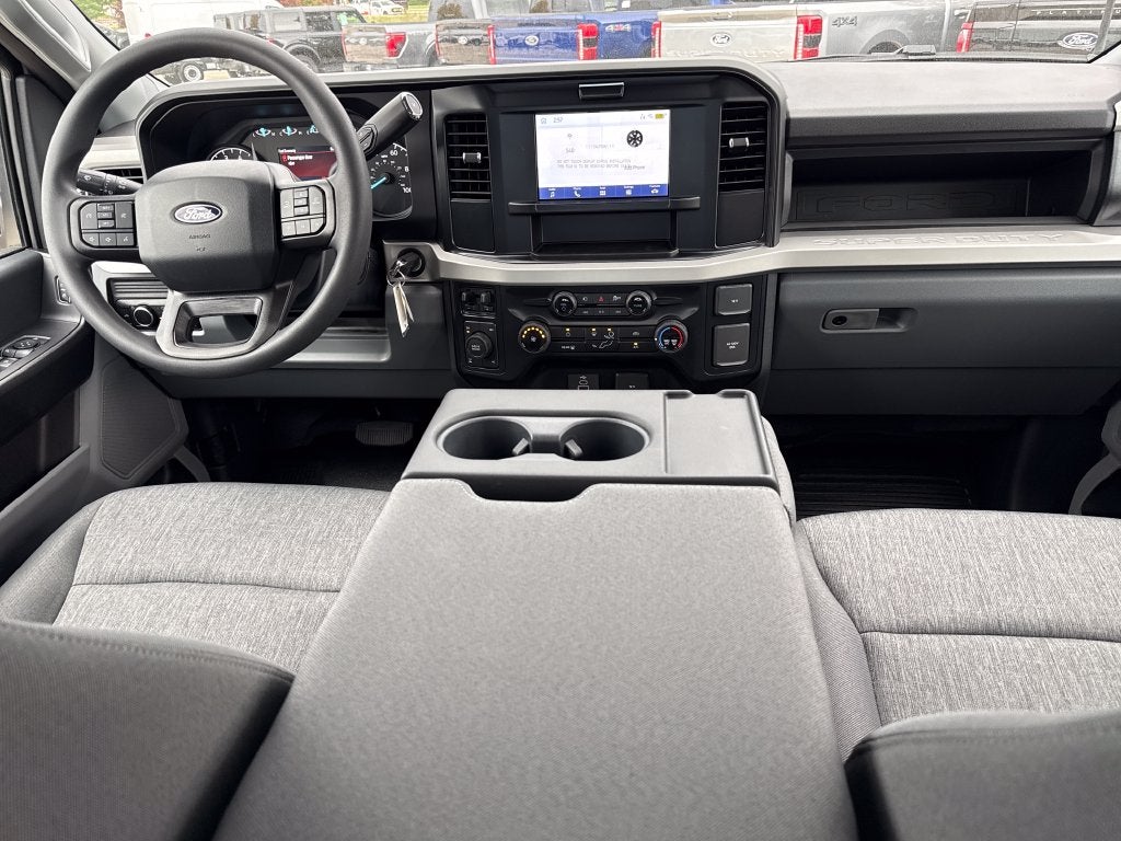 2027 Ford F-350SD XL