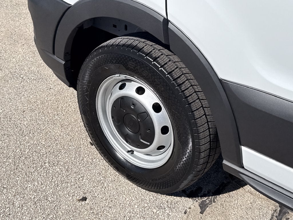 2027 Ford Transit-250 Base