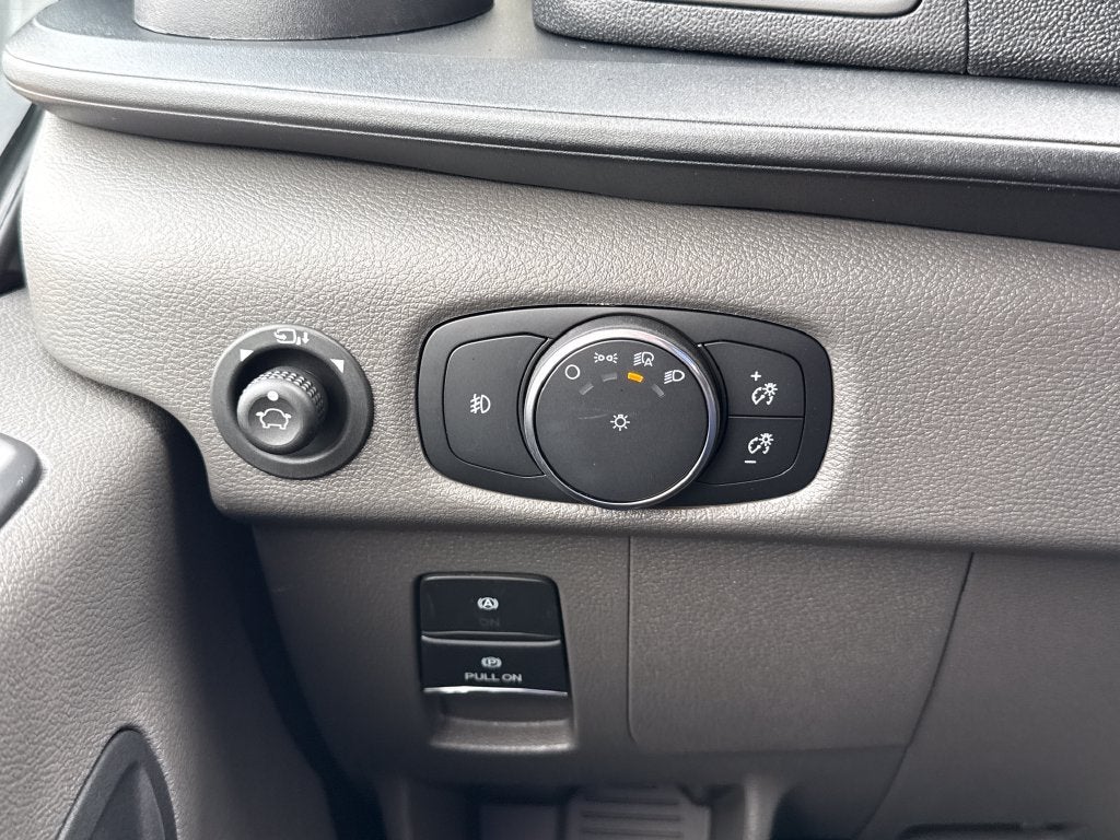 2027 Ford Transit-250 Base