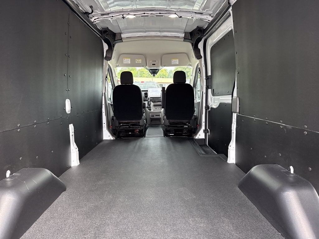2027 Ford Transit-250 Base