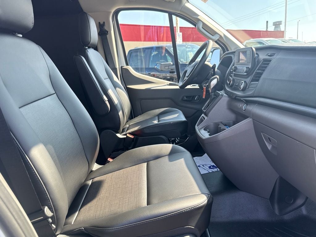 2025 Ford Transit-250 Base