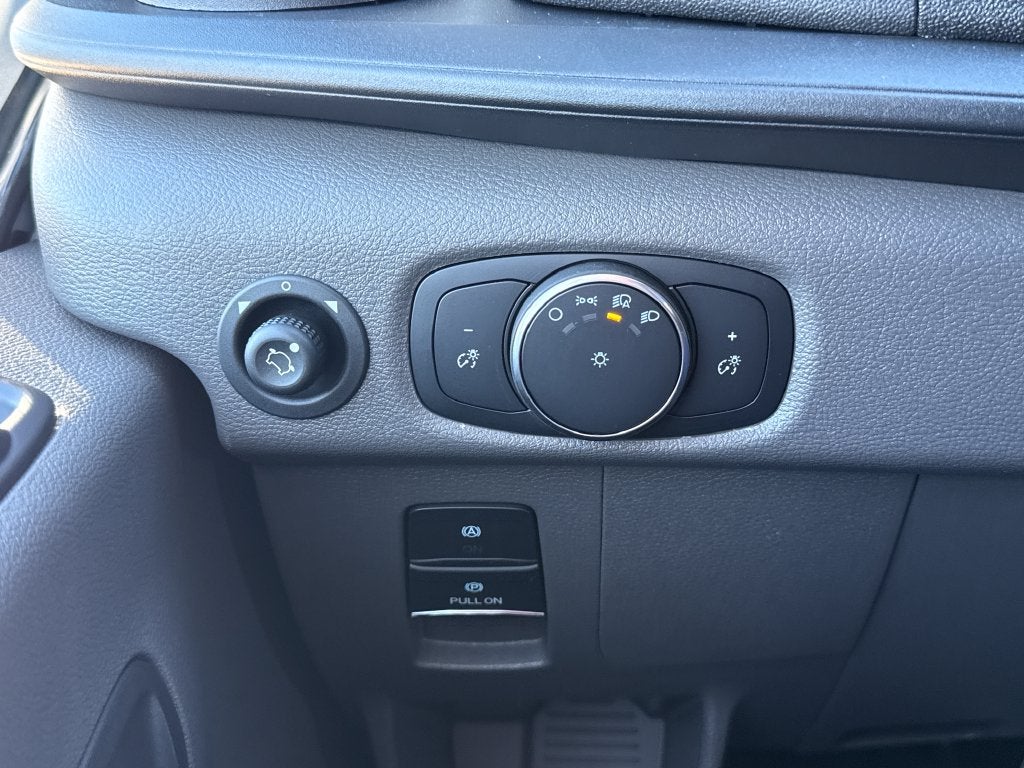 2027 Ford Transit-250 Base