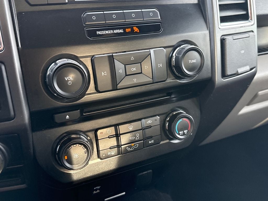 2016 Ford F-150 XLT 4WD Near Milwaukee WI