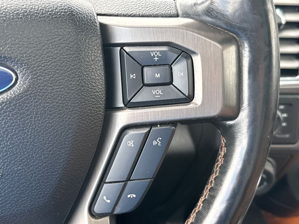 2017 Ford F-150 Limited 4WD Near Milwaukee WI