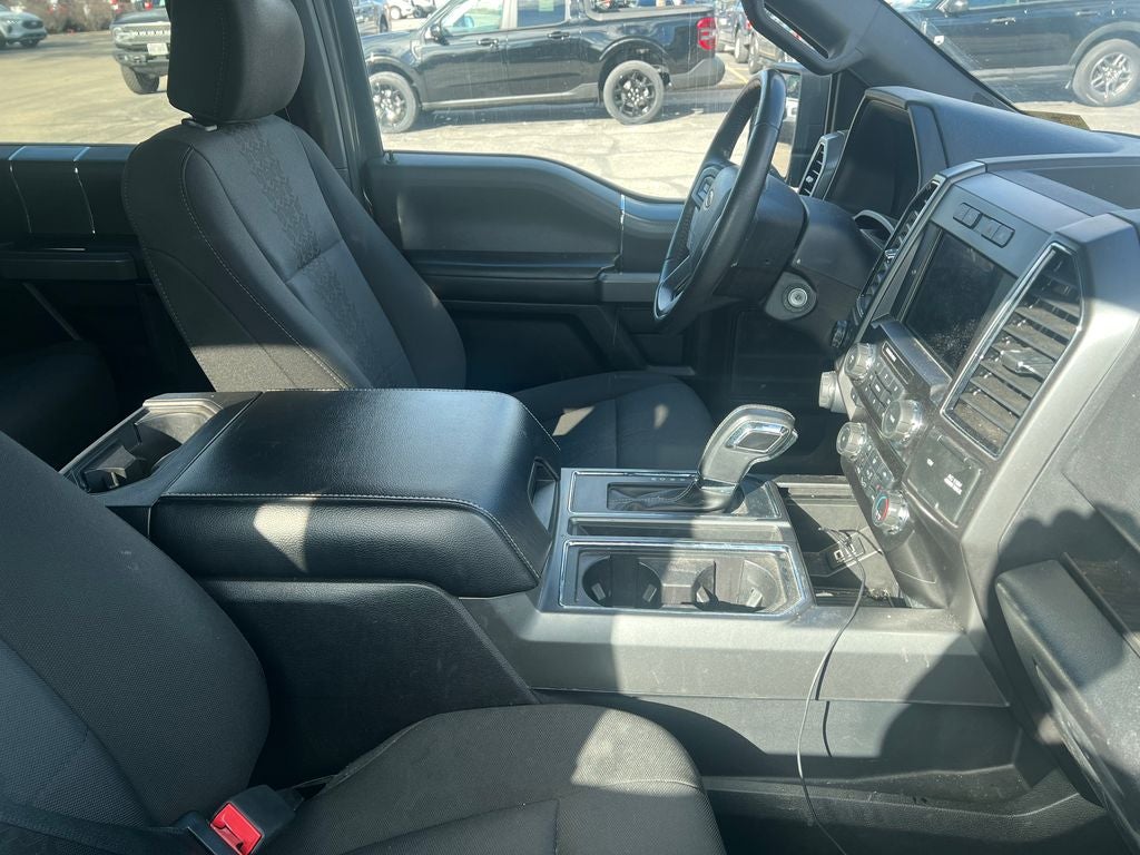 2018 Ford F-150 XLT Blue Certified 4WD Near Milwaukee WI