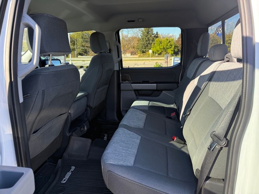 2023 Ford F-150 XLT Certified 4WD Near Milwaukee WI