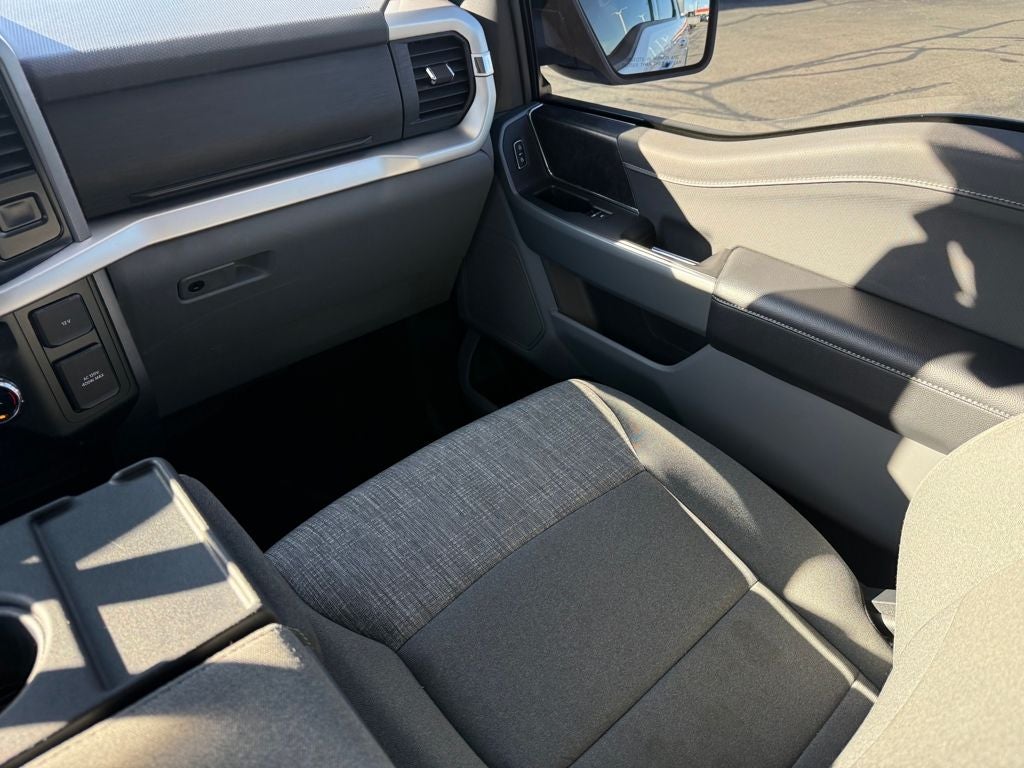 2023 Ford F-150 XLT Certified 4WD Near Milwaukee WI