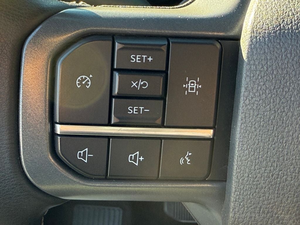 2023 Ford F-150 XLT Certified 4WD Near Milwaukee WI