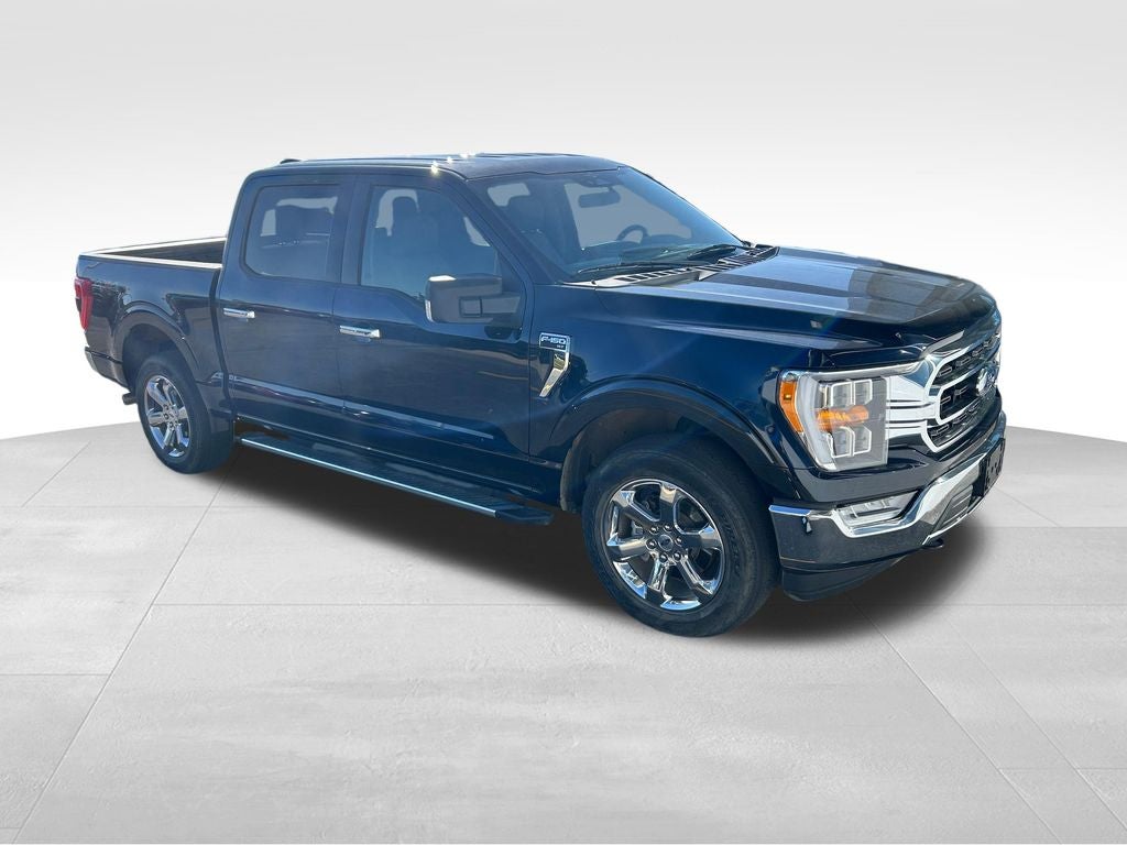 2023 Ford F-150 XLT Certified 4WD Near Milwaukee WI