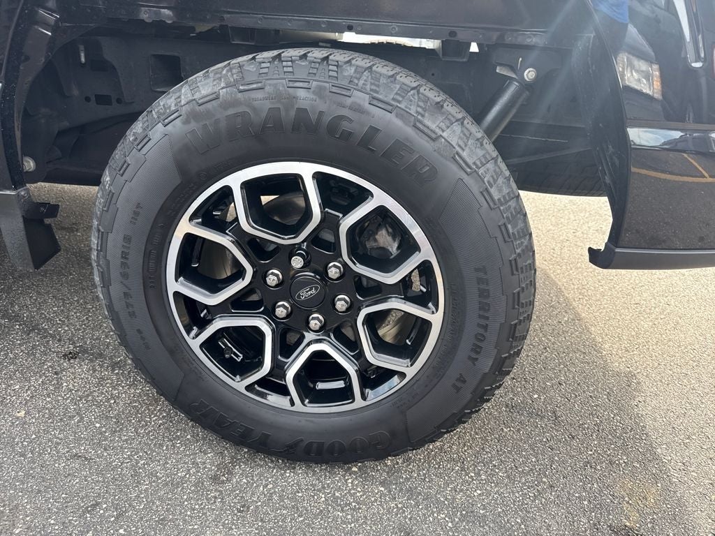 2022 Ford F-150 Lariat Certified 4WD Near Milwaukee WI